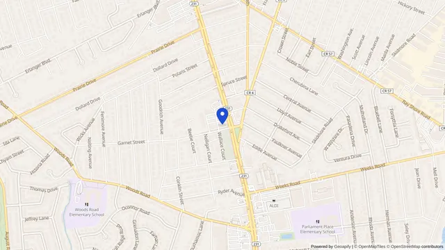 Map showing the location of Fresenius Kidney Care Deer Park at 1350 Deer Park Ave, North Babylon, NY 11703, served by DachiPlus medical transportation.