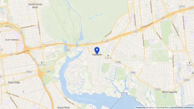 Map showing the location of Oakdale at Oakdale, Suffolk County, NY, served by DachiPlus medical transportation.